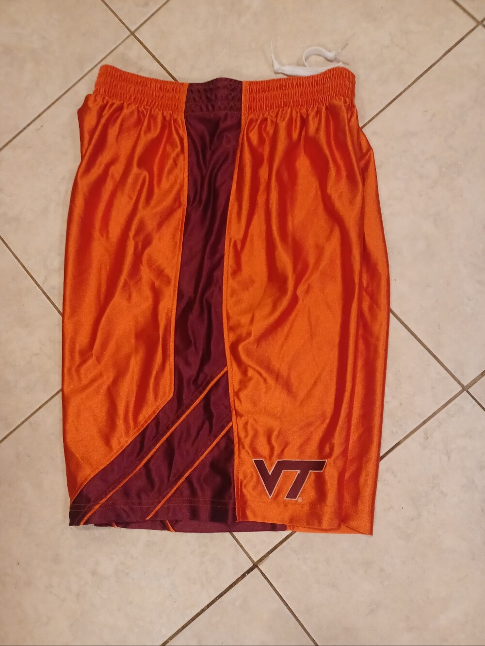 Vintage Nike Virginia Tech Basketball Shorts Sz.medium